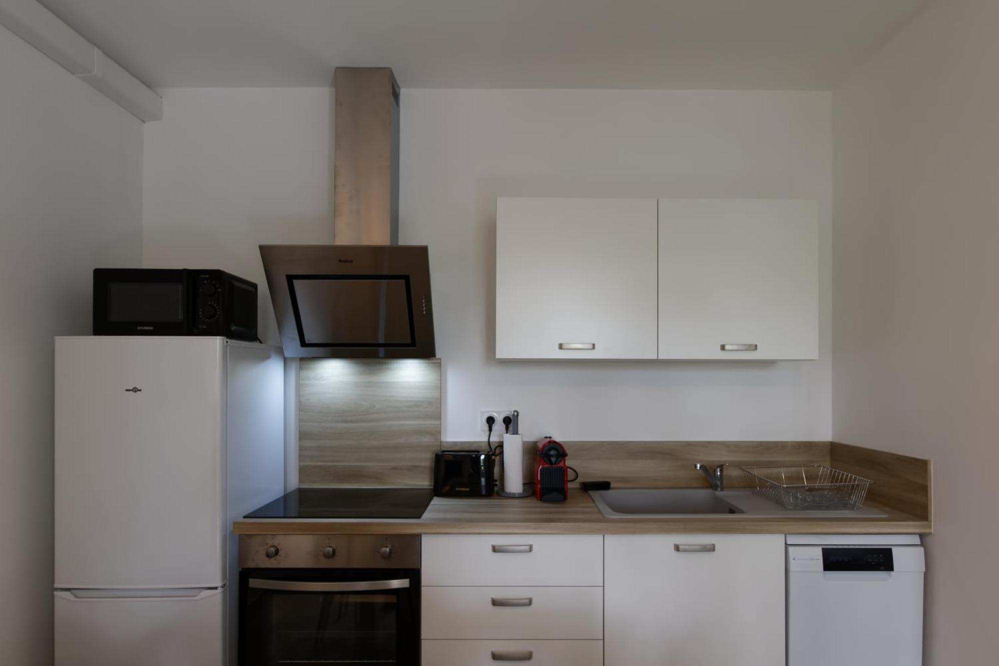 028- Chu Hopital, Appart 2Chambres, Parking, Tram Montpellier Ngoại thất bức ảnh